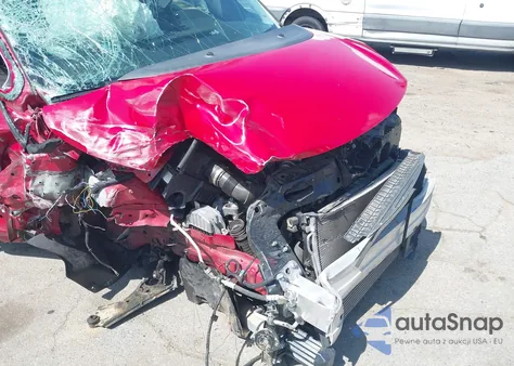 2014 Fiat 500L Easy z USA, uszkodzony, nr VIN ZFBCFABH7EZ027691